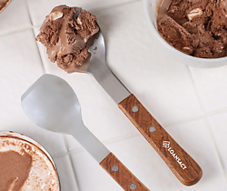 Creamery Ice Cream Spade
